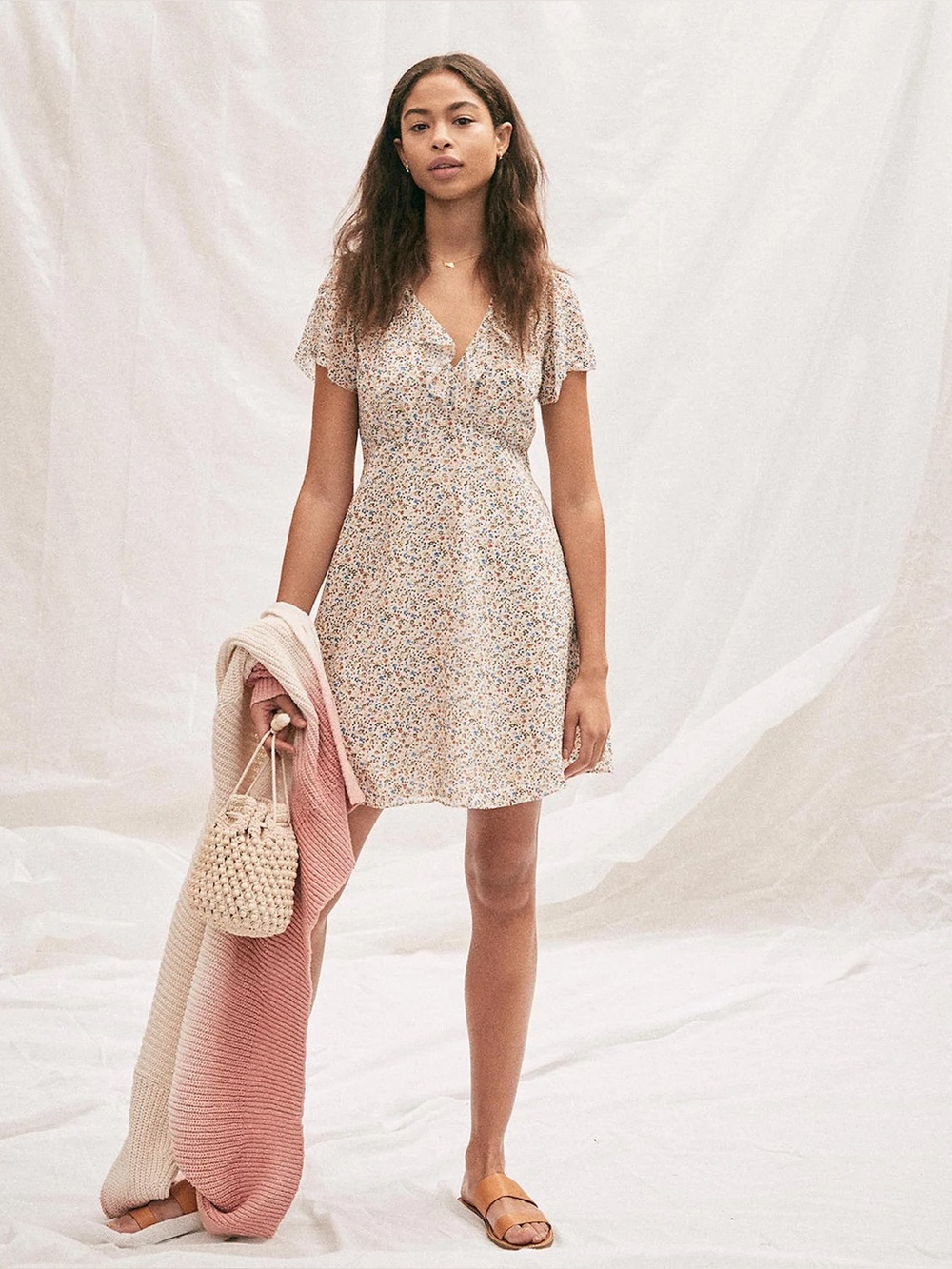 Madewell Cream Floral V‑Neck Short Sleeve Mini Dress